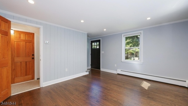 7 Hill St - Photo 8