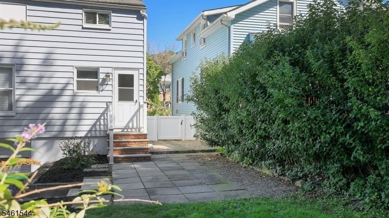 7 Hill St - Photo 21