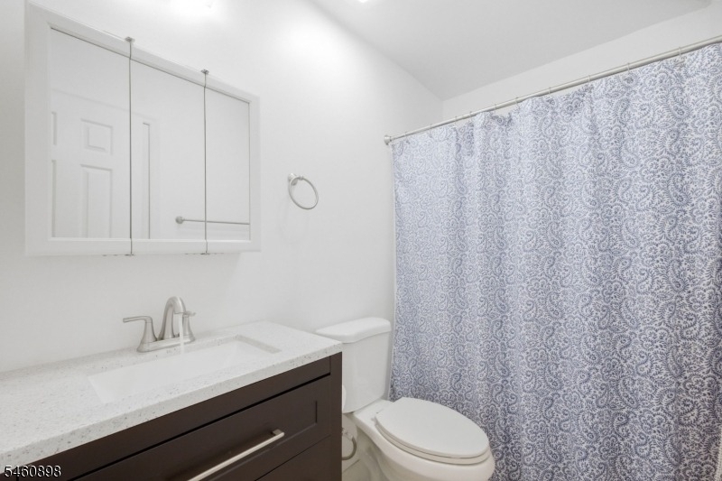 126 Locust Ct - Photo 18