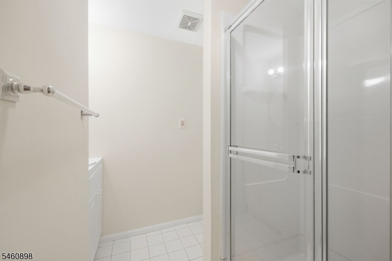 126 Locust Ct - Photo 22