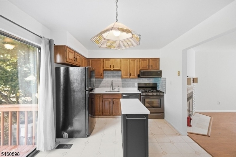 126 Locust Ct - Photo 12