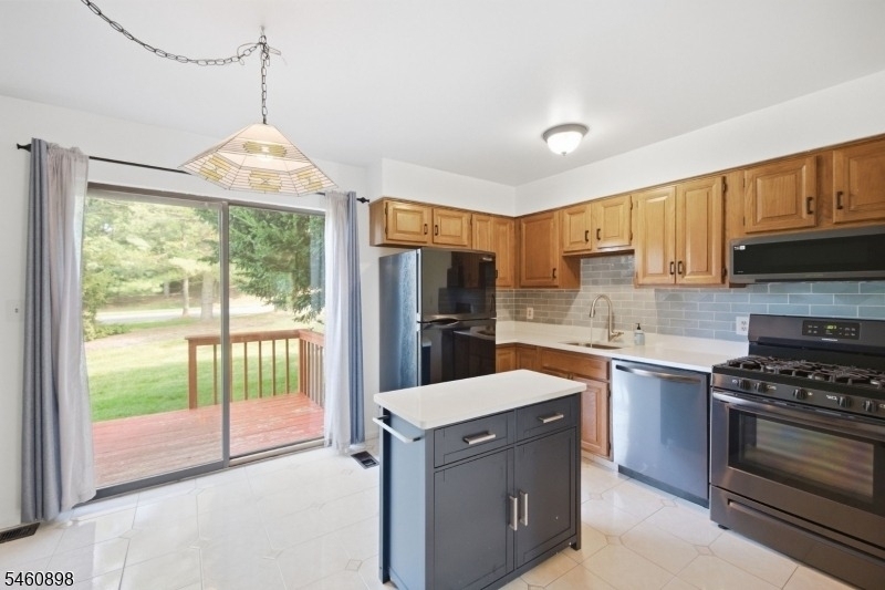 126 Locust Ct - Photo 11