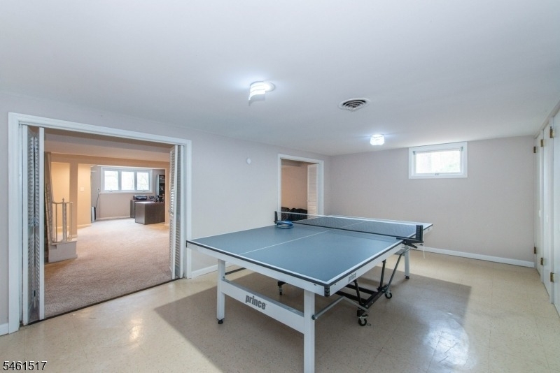 4 Molly Stark Dr - Photo 26