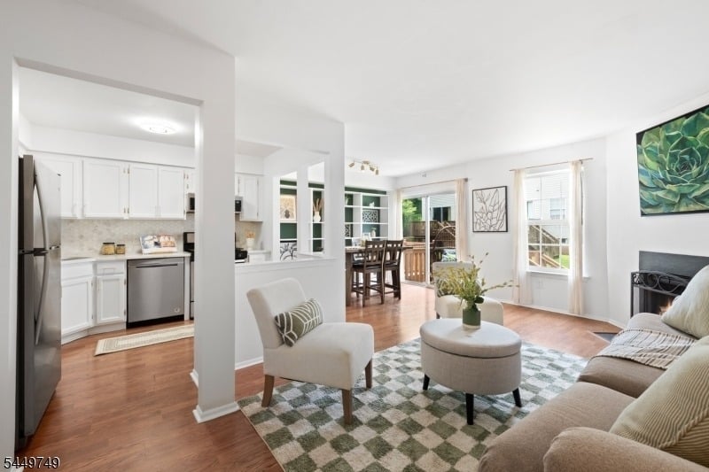53 Dewitt Ln - Photo 6