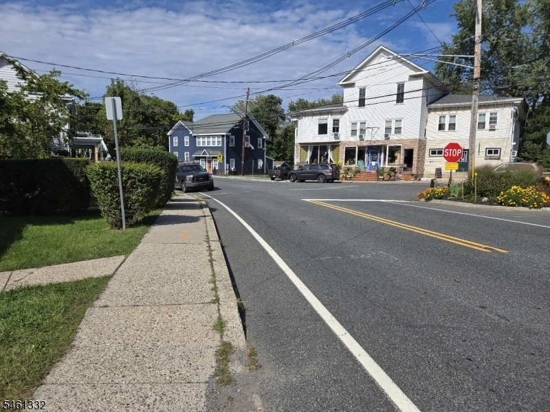 3 Academy St - Photo 15