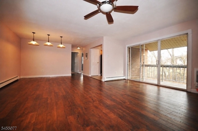 18 Deanna Dr - Photo 2