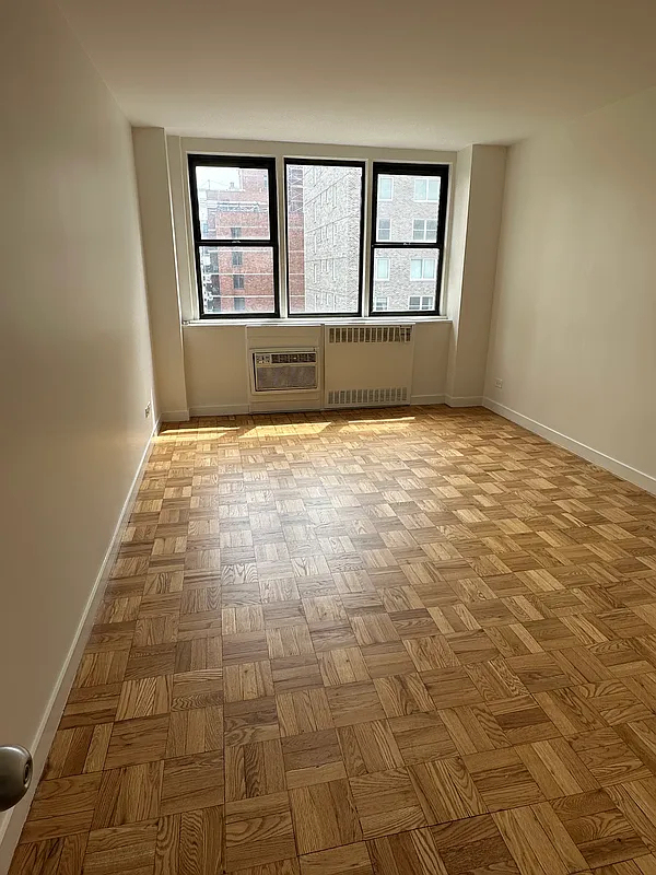 435 East 79th Street - Photo 1