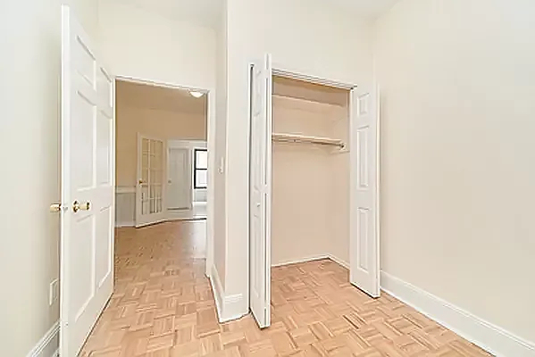 1631 2nd Avenue - Photo 4
