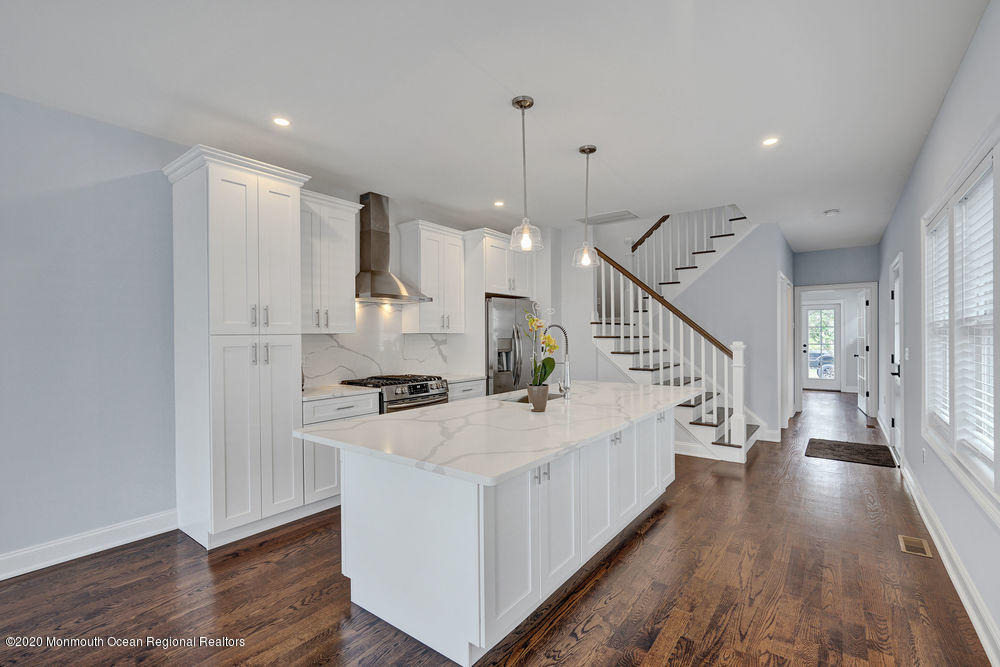 223 16th Avenue - Photo 11