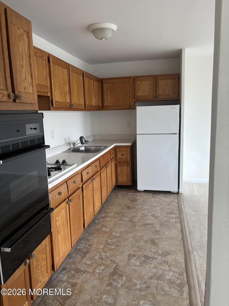 385 Ocean Boulevard - Photo 7