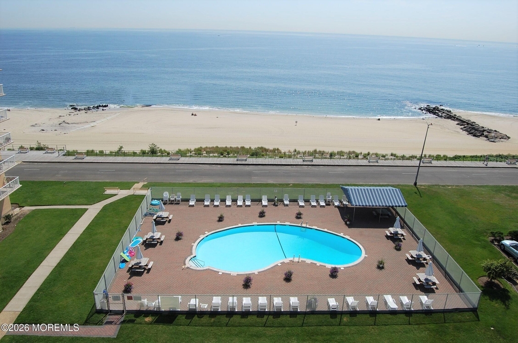 385 Ocean Boulevard - Photo 1