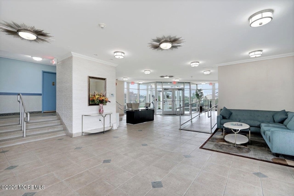 385 Ocean Boulevard - Photo 4