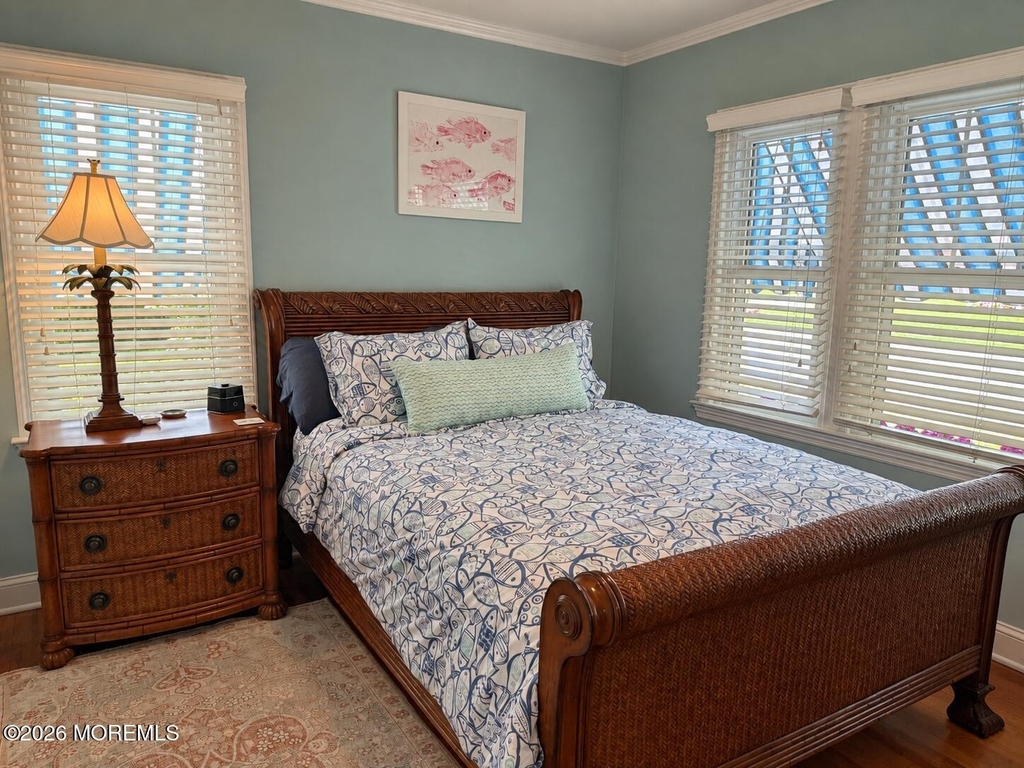 2116 4th Avenue - Photo 4