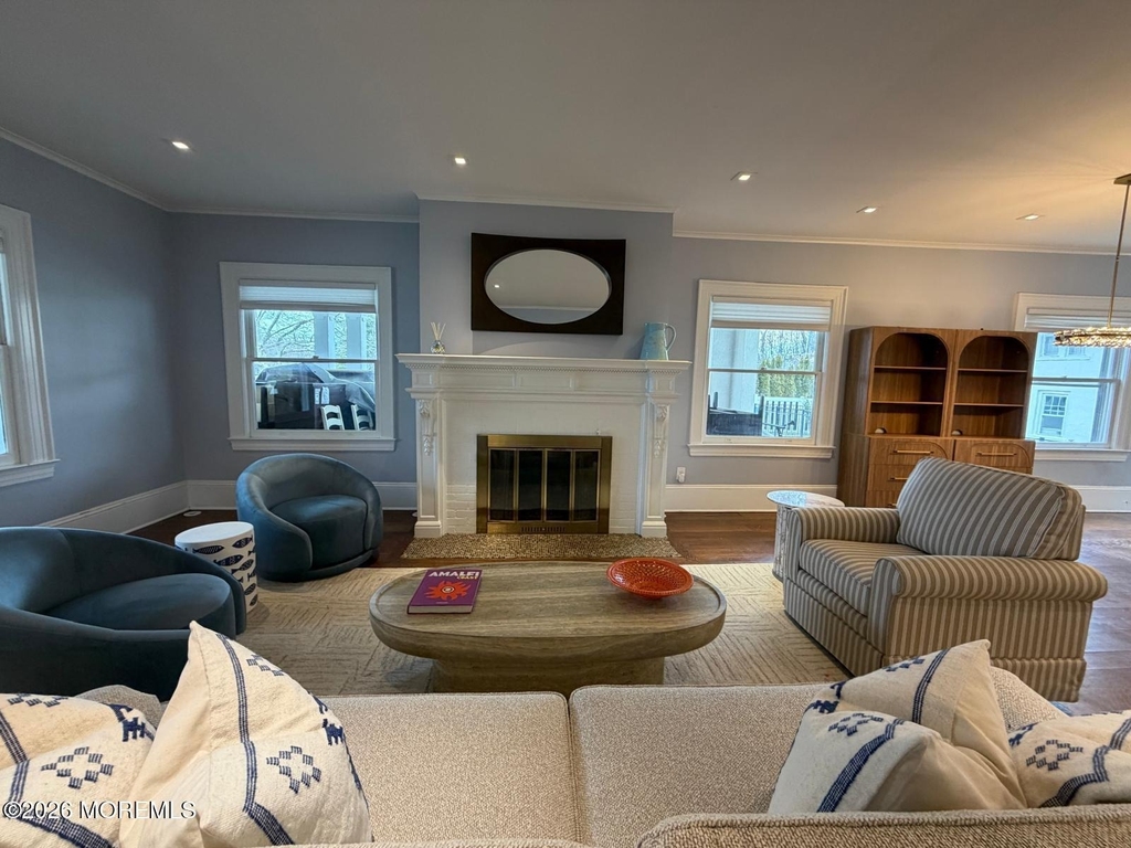 125 Cedar Avenue - Photo 5