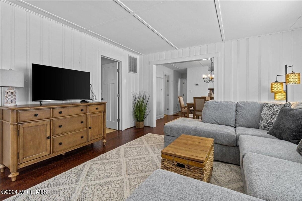 51 3rd Avenue - Photo 5