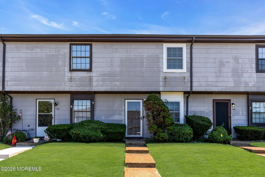 1146 Sawmill Road - Photo 1