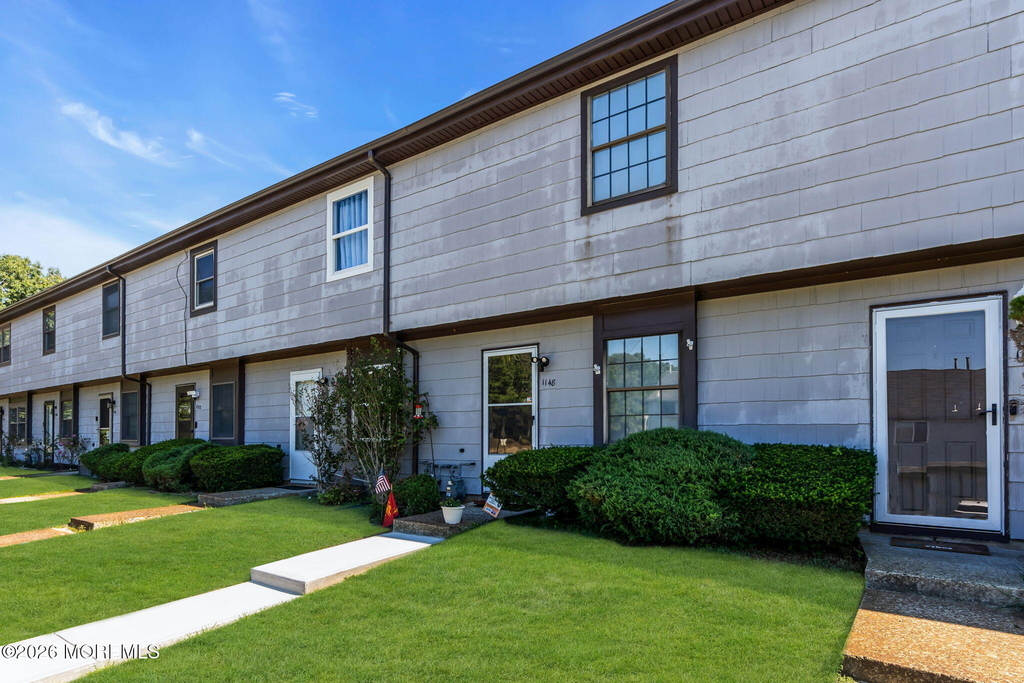 1146 Sawmill Road - Photo 2