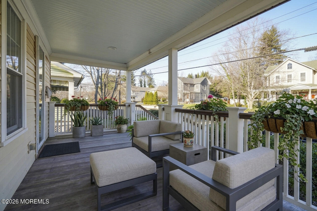 119 Branch Avenue - Photo 5