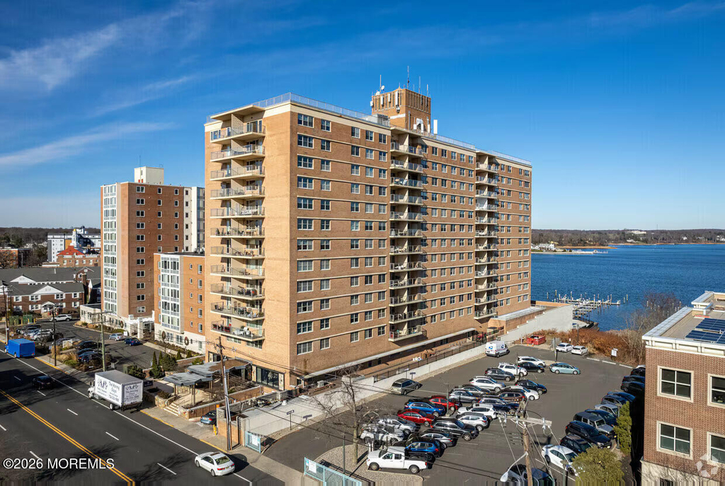 28 Riverside Avenue - Photo 6