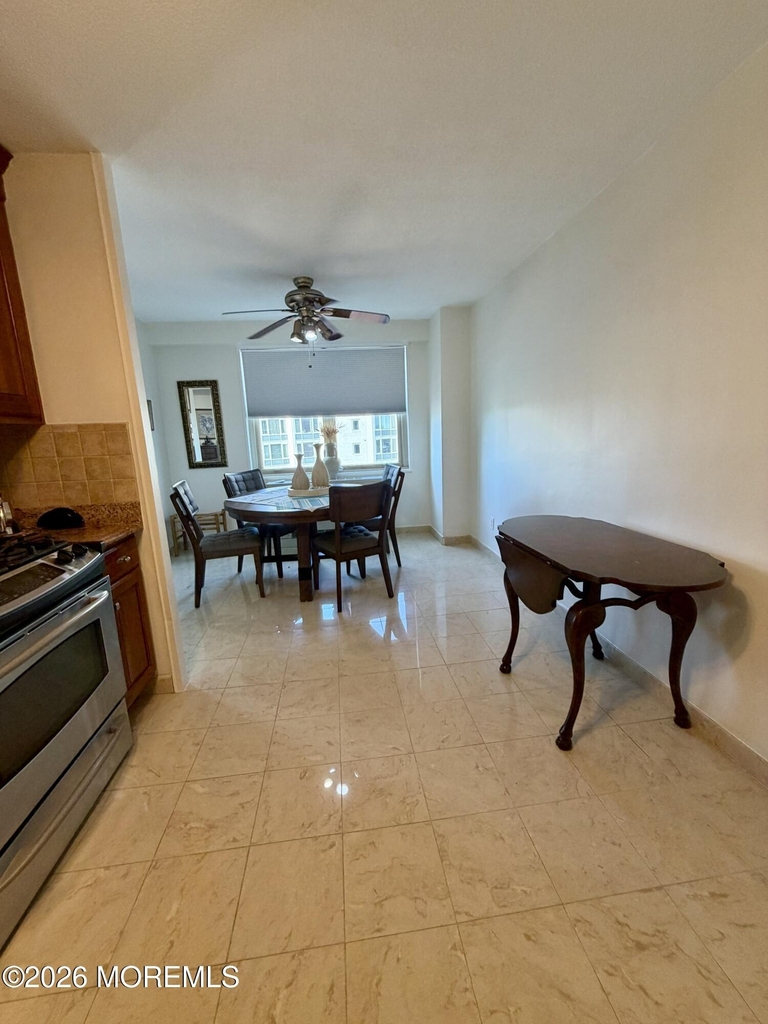 28 Riverside Avenue - Photo 4