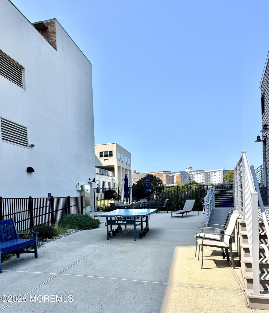 28 Riverside Avenue - Photo 33