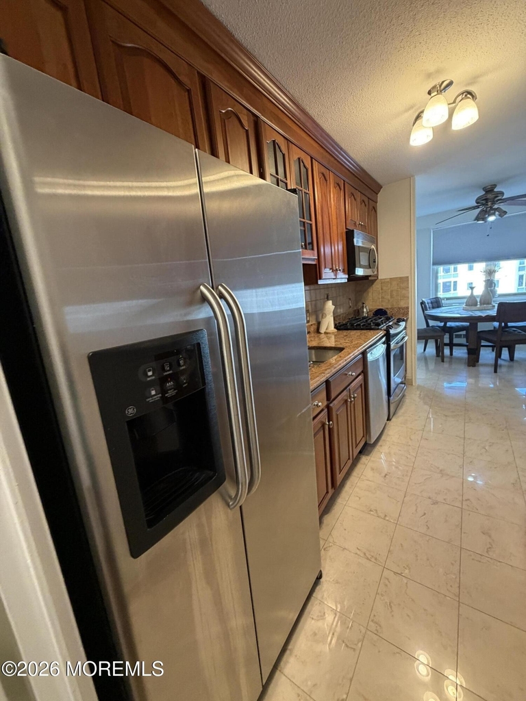 28 Riverside Avenue - Photo 14