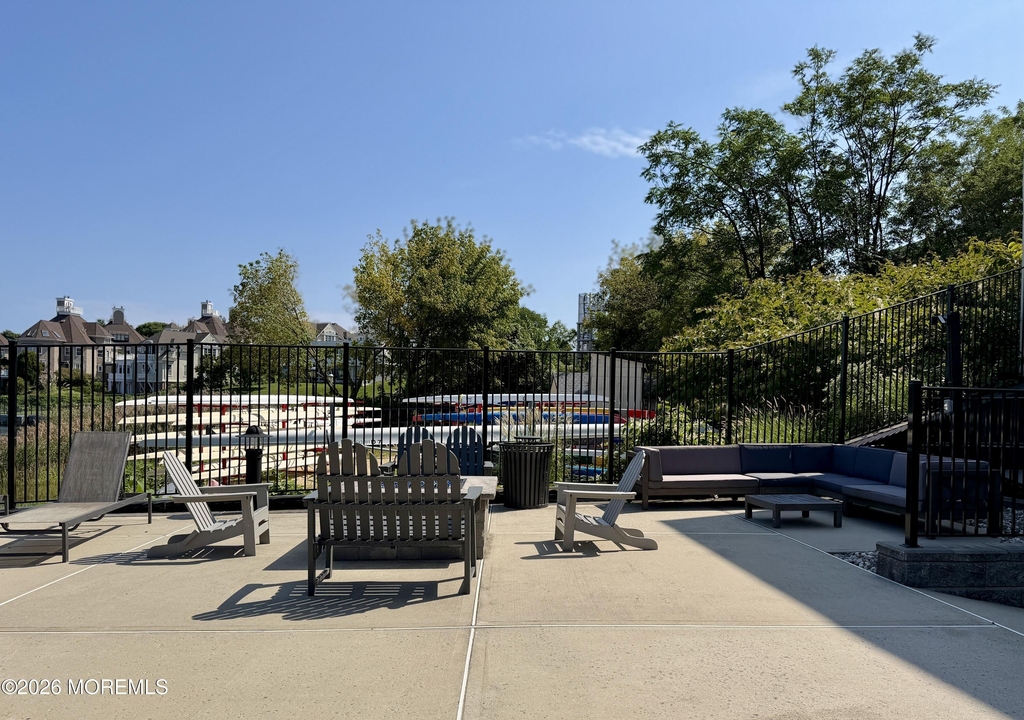 28 Riverside Avenue - Photo 44