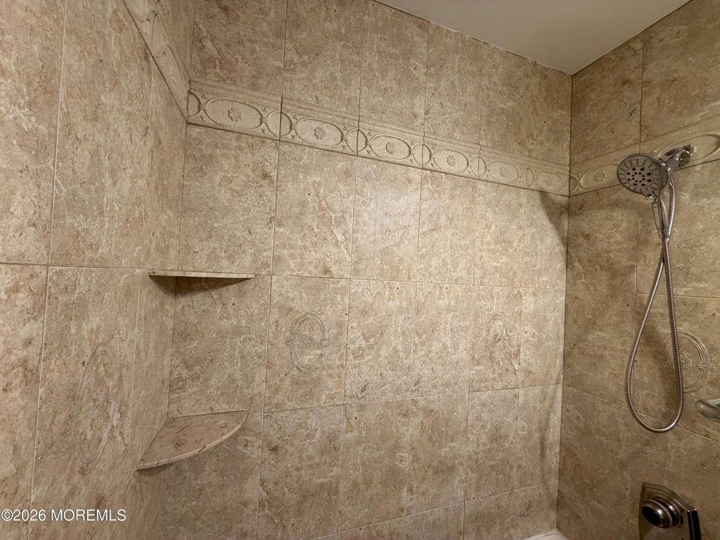 28 Riverside Avenue - Photo 24