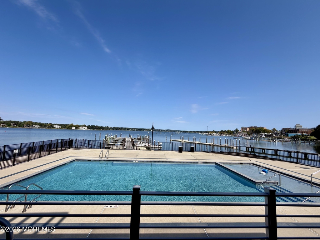 28 Riverside Avenue - Photo 2