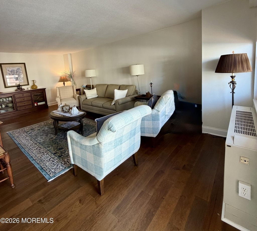 28 Riverside Avenue - Photo 8