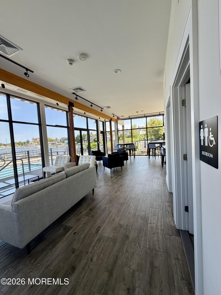 28 Riverside Avenue - Photo 36