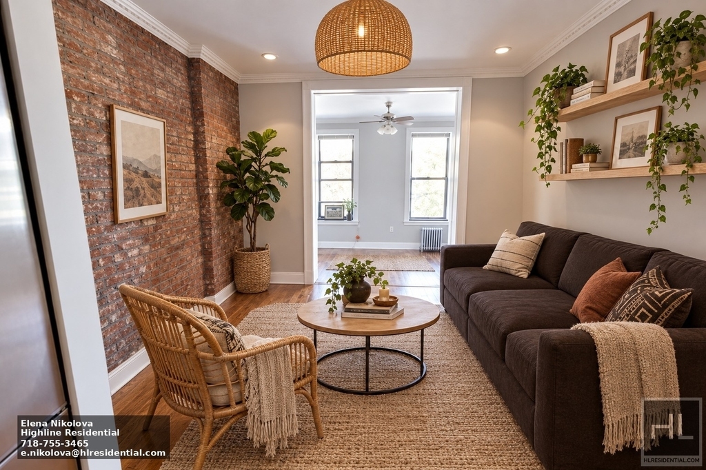 10 Avenue - Photo 0