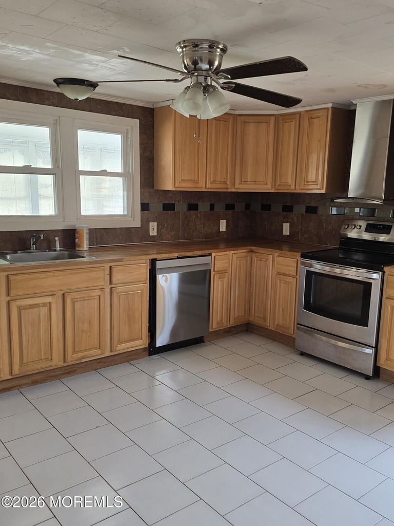 59 Main Street - Photo 2