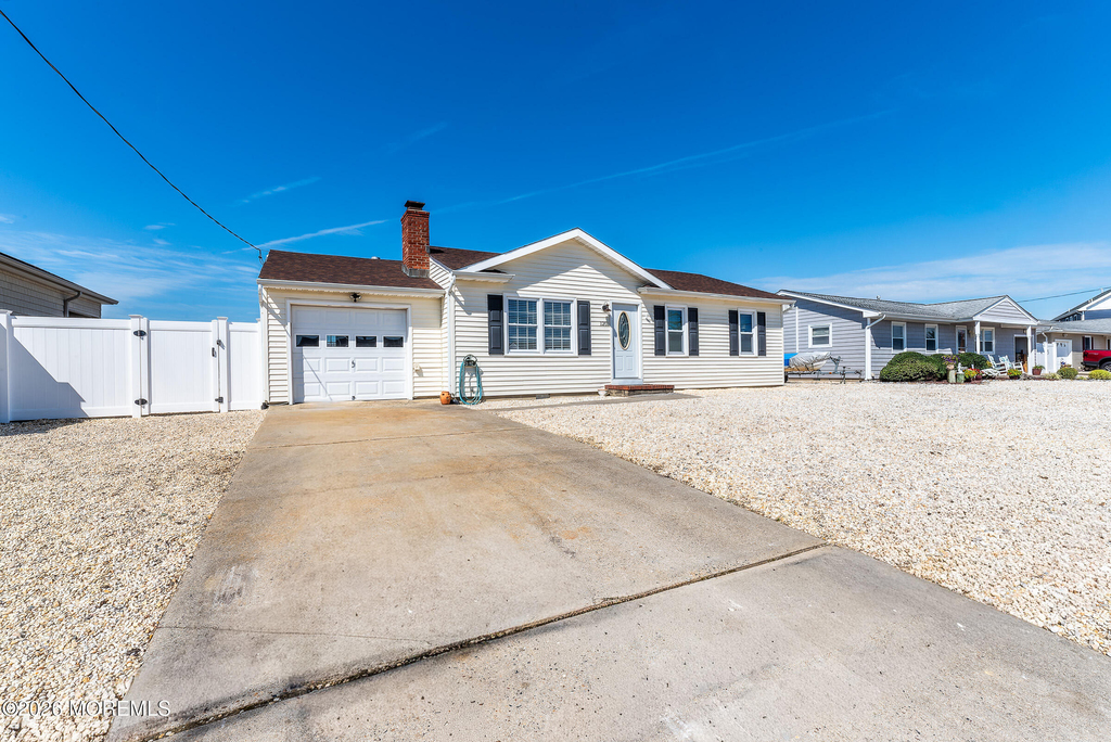 1201 Penguin Court - Photo 1