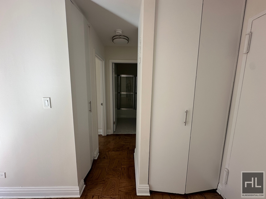 East 71st Street - Photo 2