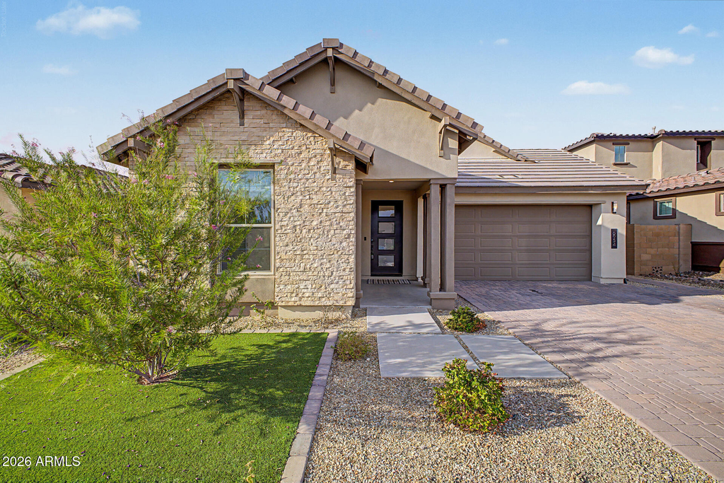 6954 W Maya Way - Photo 0