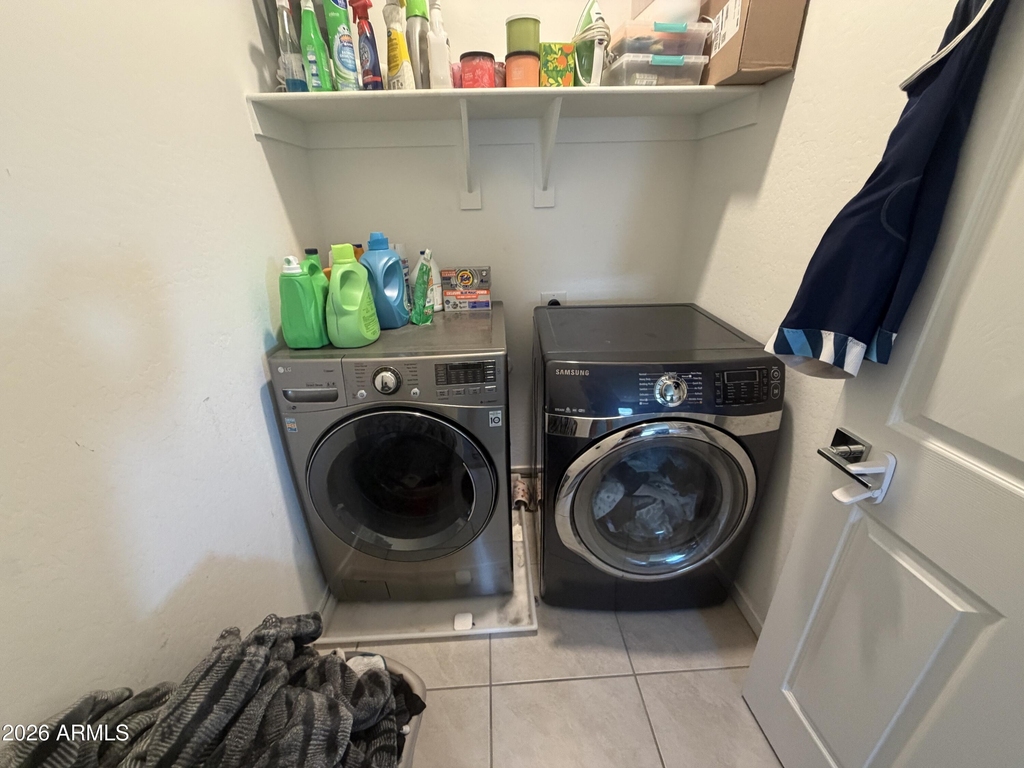 20849 W Hubbell Street - Photo 4