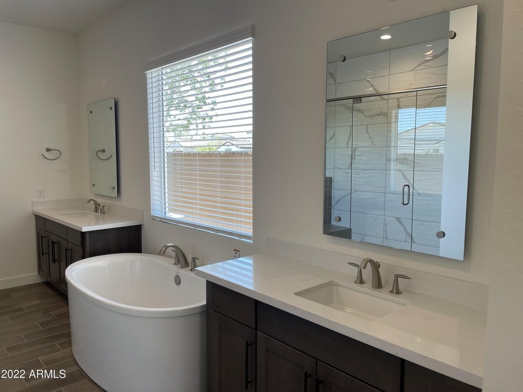 17250 W Edinburg Street - Photo 10