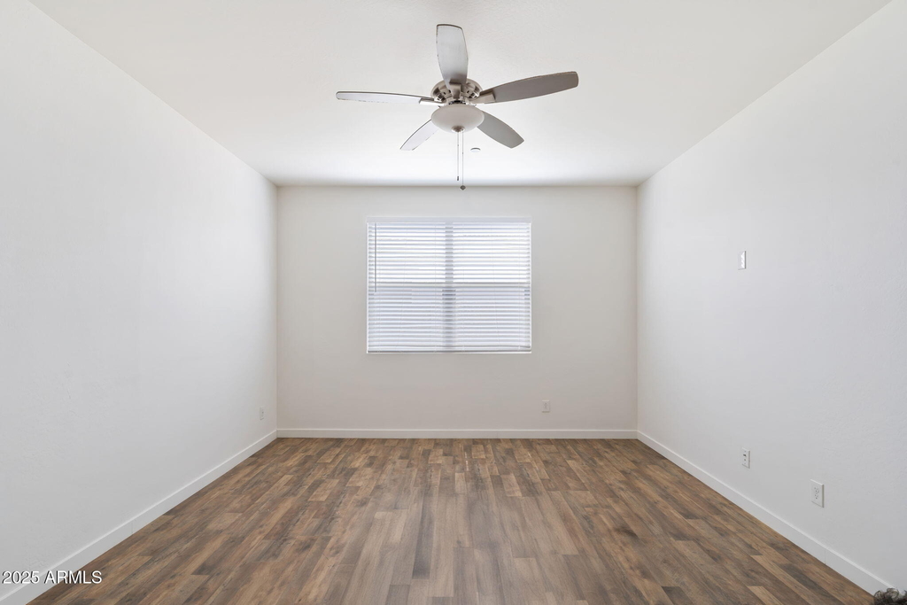 21451 W Palm Lane - Photo 14