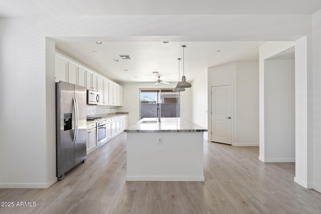 21451 W Palm Lane - Photo 8