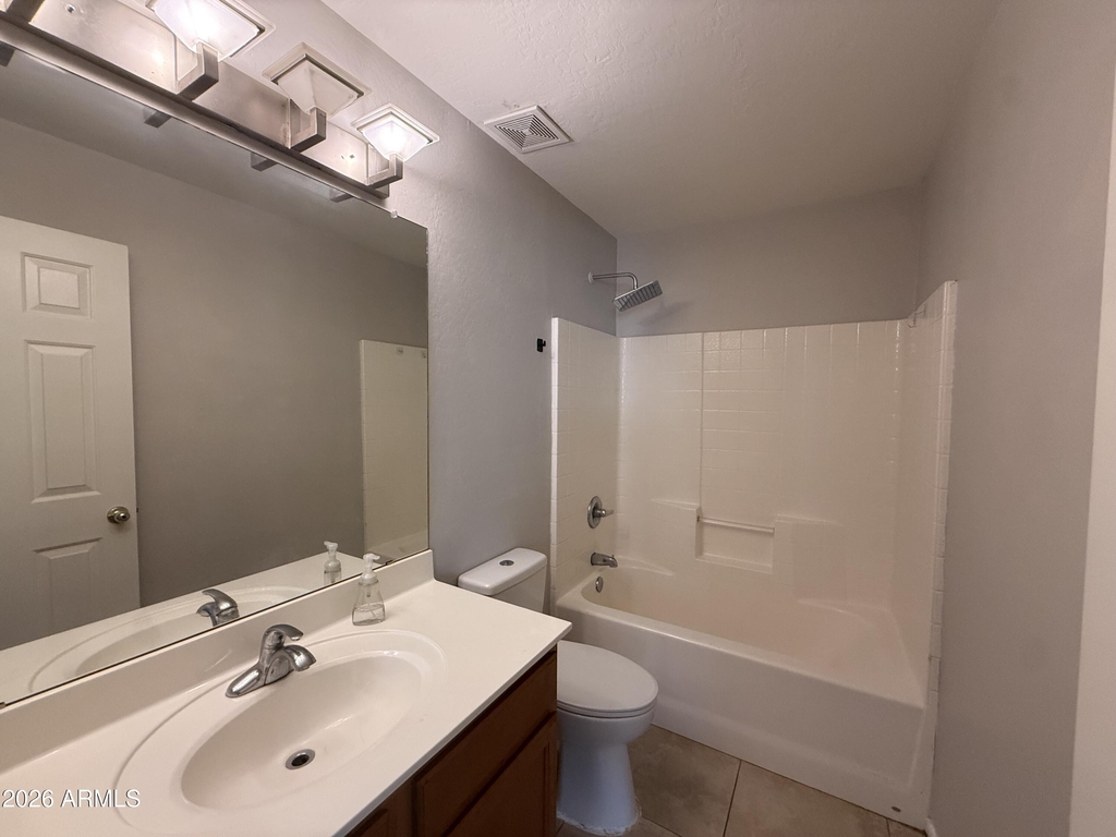1555 S 229th Court - Photo 18