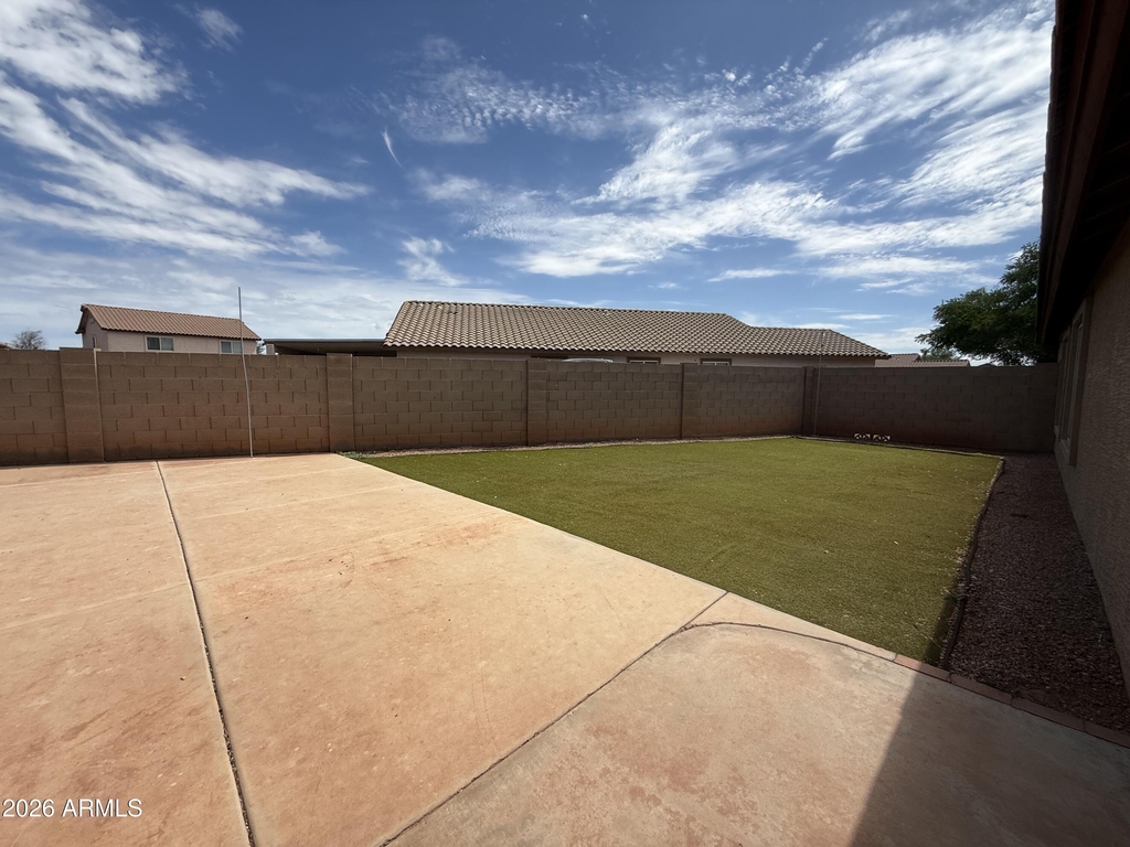 1555 S 229th Court - Photo 20