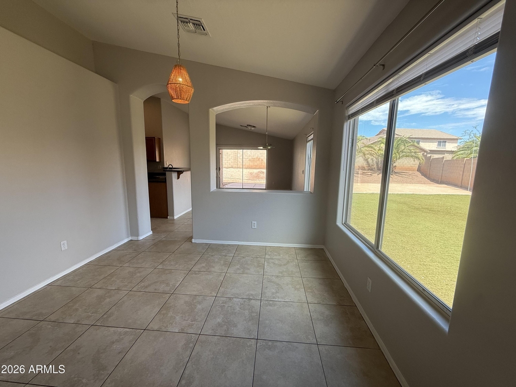 1555 S 229th Court - Photo 4