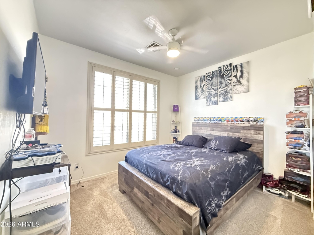 757 W Aloe Place - Photo 17