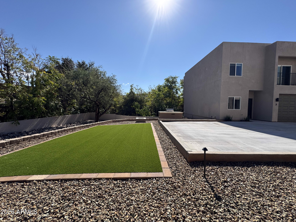 185 Sugarloaf Street - Photo 25