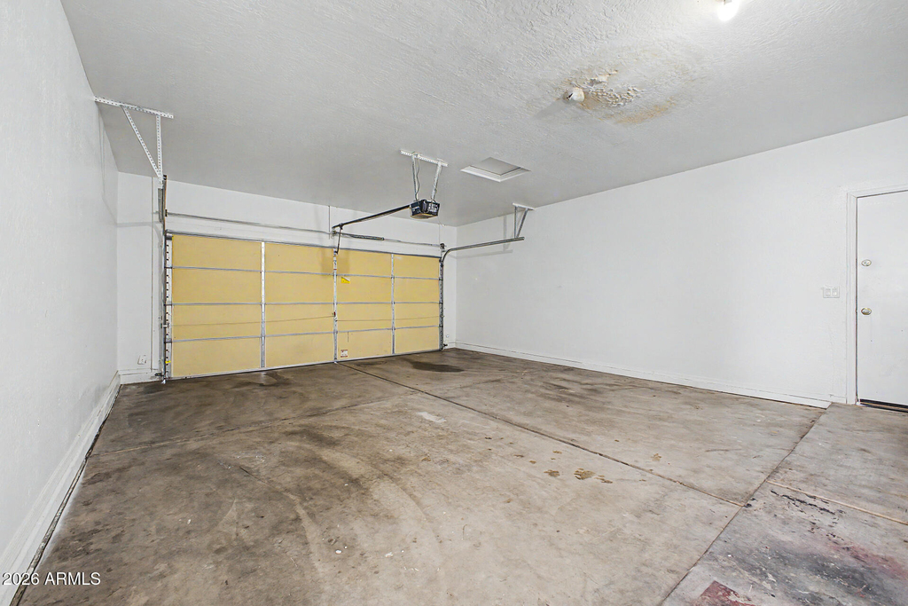 11755 W Hopi Street - Photo 31