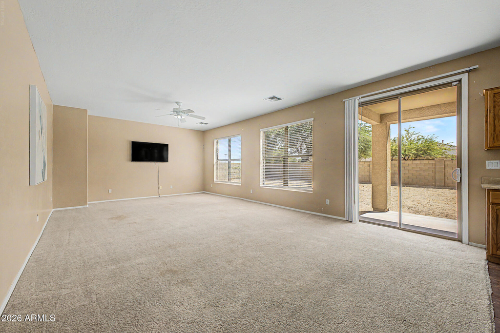 11755 W Hopi Street - Photo 5
