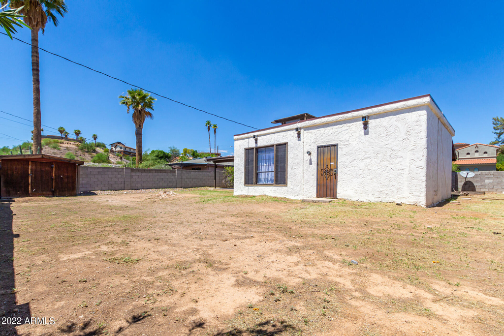 1407 E El Camino Drive - Photo 29