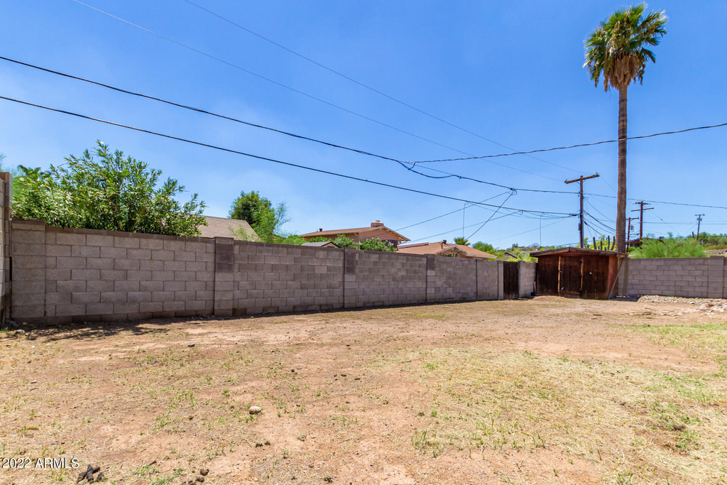 1407 E El Camino Drive - Photo 30