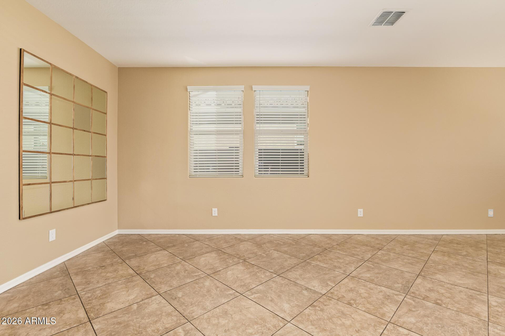 2057 W Kenton Way - Photo 5